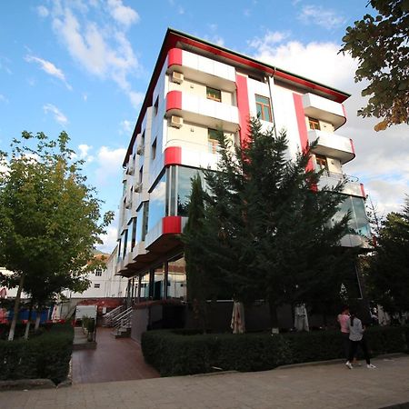 Hotel Piazza Peshkopi Extérieur photo