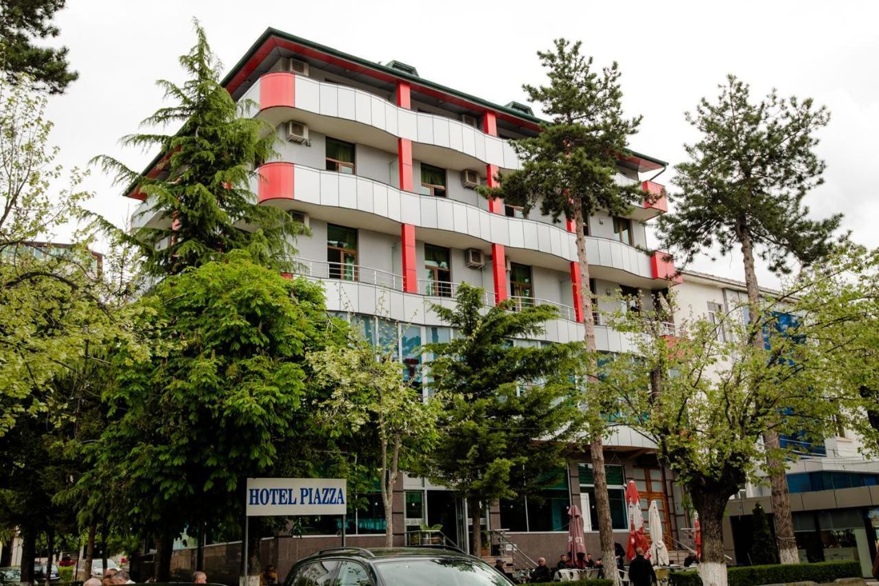 Hotel Piazza Peshkopi Extérieur photo